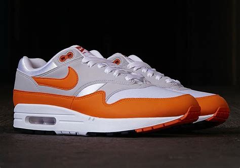 nike air max 1 schuhe grau neon orange|air max 1 shoes.